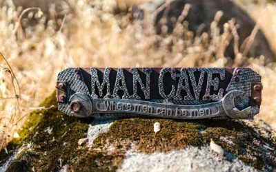 10 Essentials for the Ultimate Man Cave